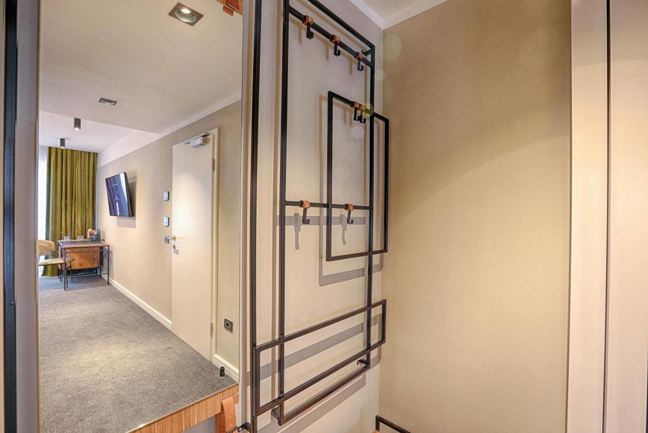 Nani Nani Boutique Hotel บราชอฟ ภายนอก รูปภาพ