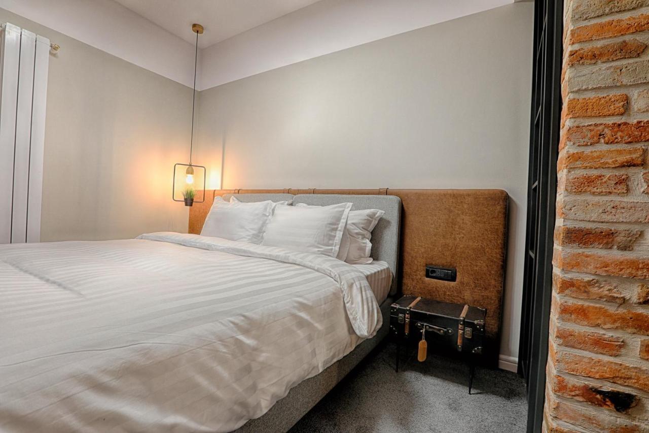 Nani Nani Boutique Hotel บราชอฟ ภายนอก รูปภาพ