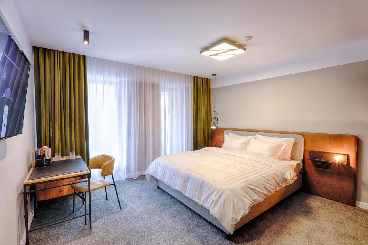 Nani Nani Boutique Hotel บราชอฟ ภายนอก รูปภาพ